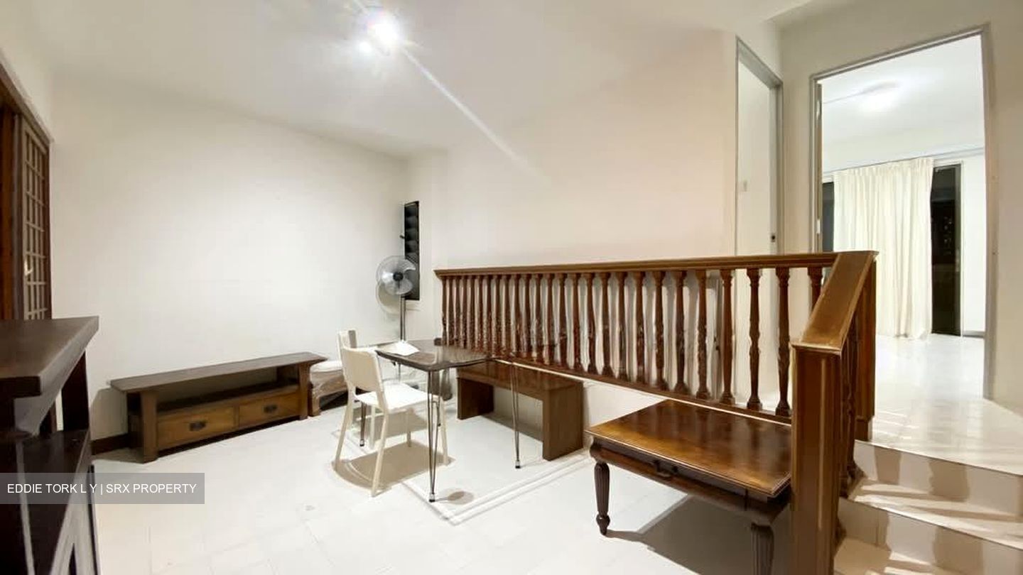 Pine Grove (D21), Condominium #554784401